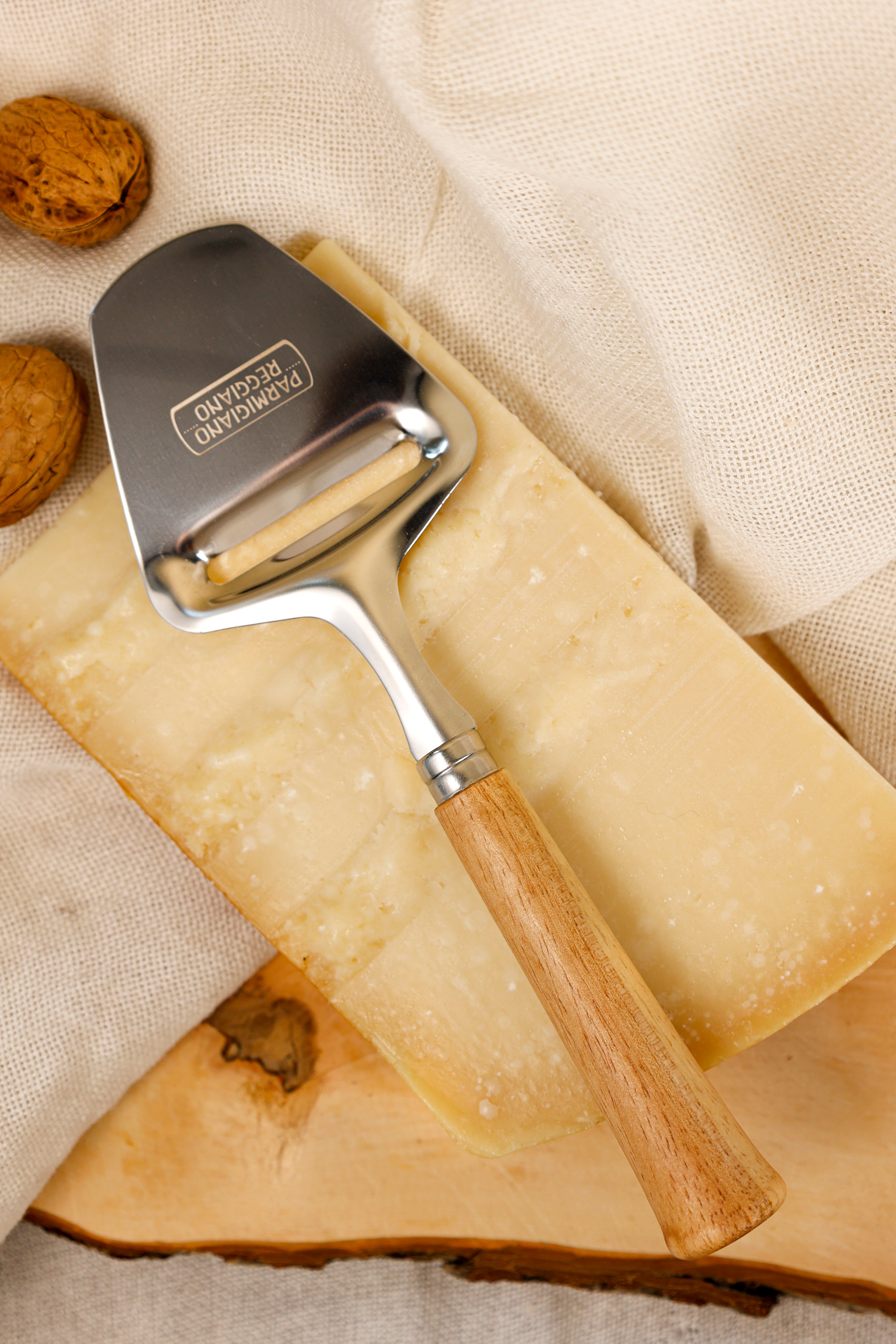 Käse Hobel für Parmigiano Reggiano