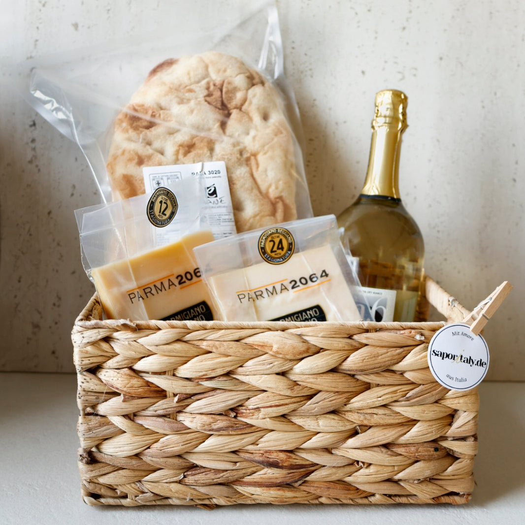 Probierbox – La Dolce Vita zum Probieren: Parmigiano Reggiano 12 und 24 Monate, WeißWein, Pinsa Pala